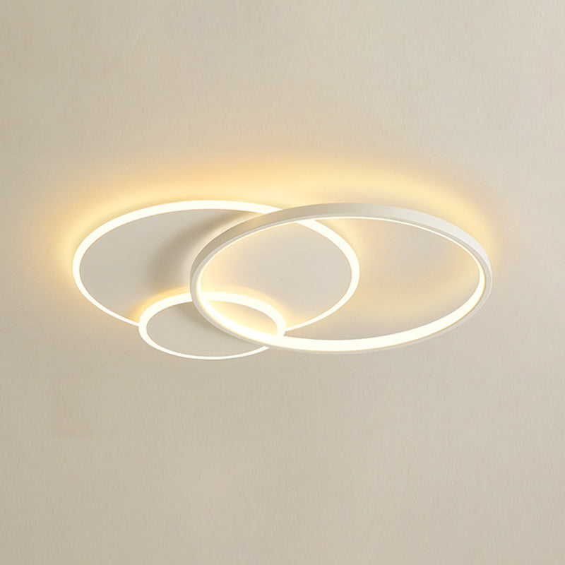 I moderni cerchi soffitto a filo a sfioramento della luce in alluminio Apparecchiatura da letto in bianco in bianco