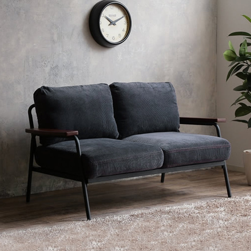 Loose Back Square Arm Classic Industrial Settee for Apartment and Living Room