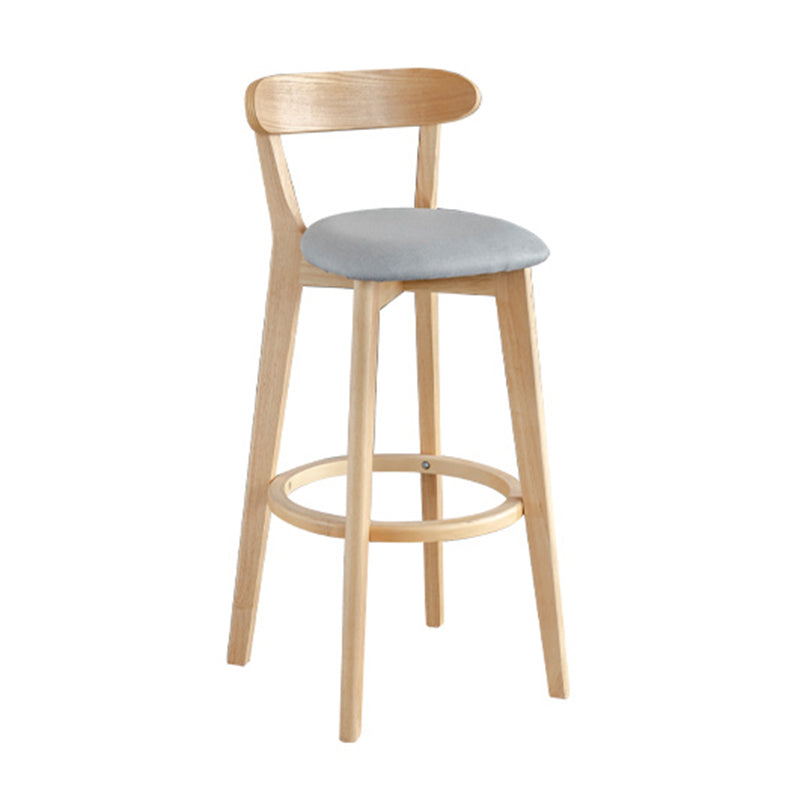 Taburete de bar estilo escandinavo con patas de madera y reposapiés con respaldo bajo para barra de cocina