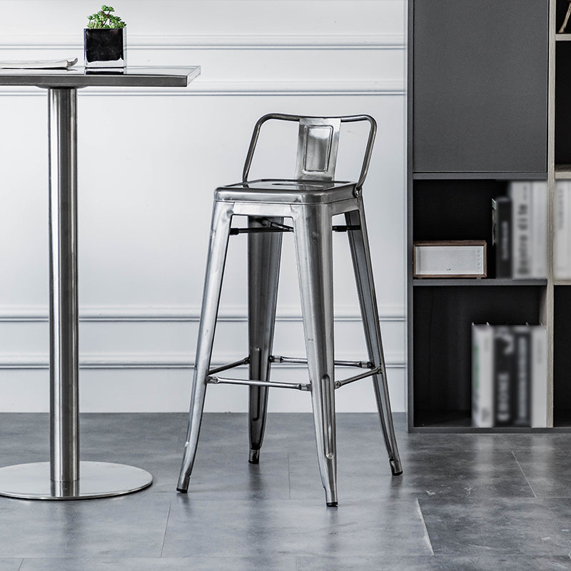 Taburete de bar industrial con respaldo, taburete de bar de metal y cuero con patas de hierro