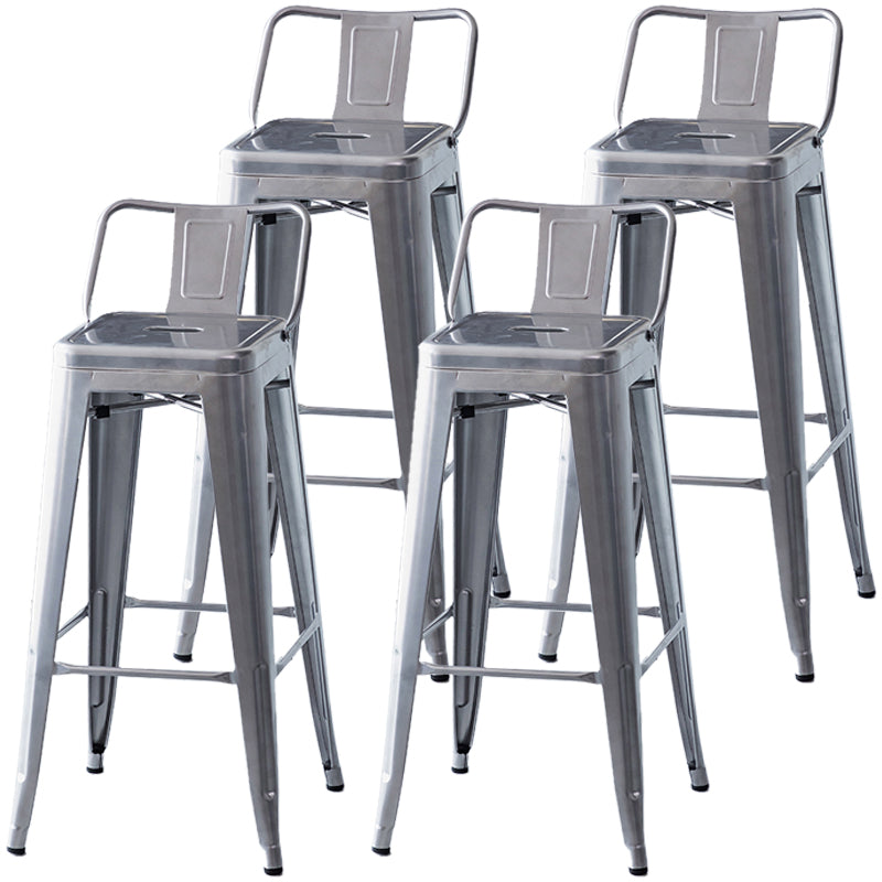 Taburete de bar industrial con respaldo, taburete de bar de metal y cuero con patas de hierro