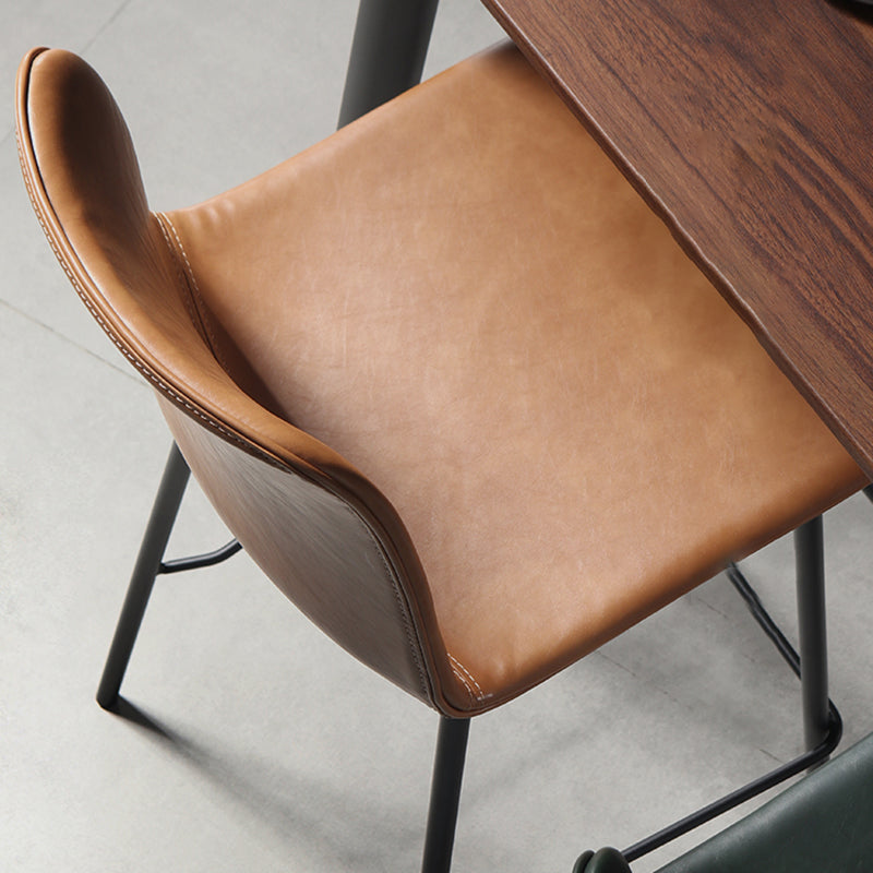 Destiertes Leder einfacher Barhocker Nordic Indoor Hoher Hocker mit Eimersitz