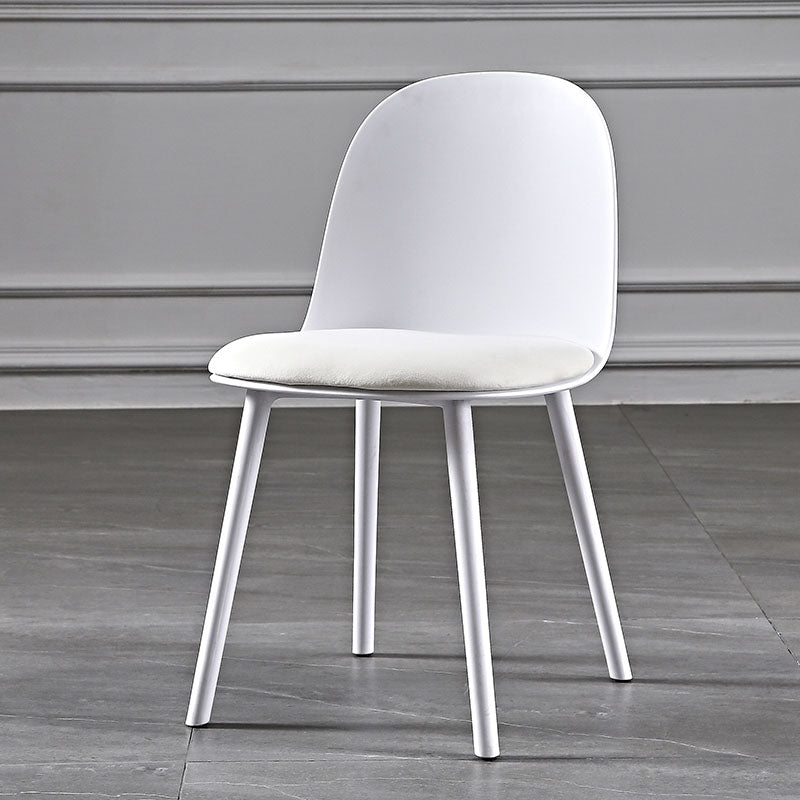 Hedendaagse stoel Dining Armloze zijstoelen met plastic benen voor keuken