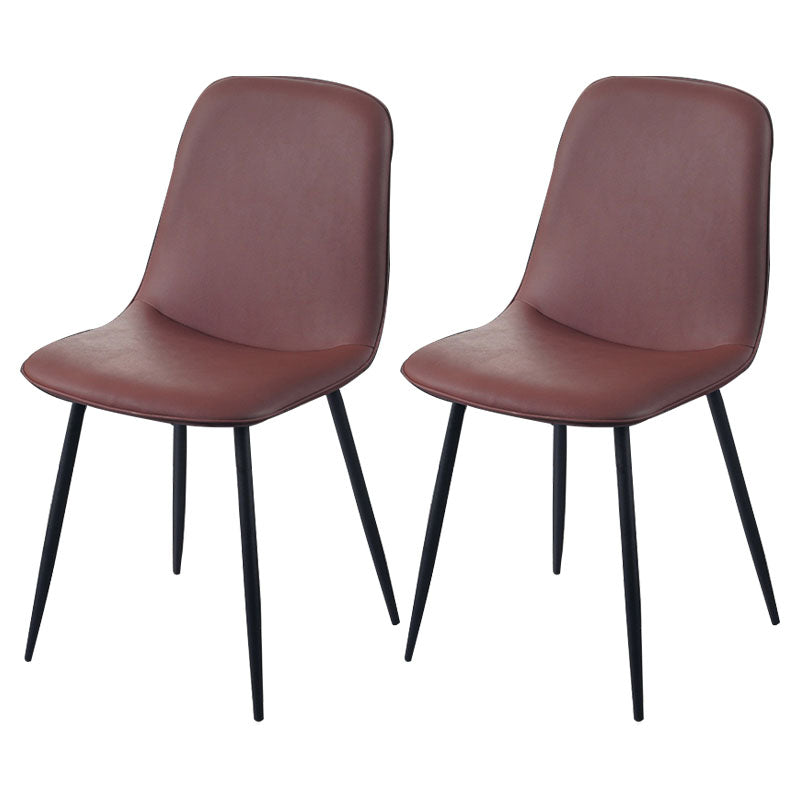 Silla de comedor tapizada con acabado mate y respaldo sólido para el hogar moderno
