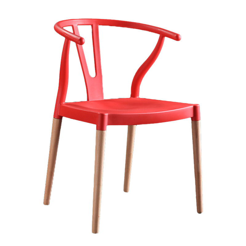 Sedia moderna del braccio braccio di faggio con finitura opaca sedia da pranzo in plastica