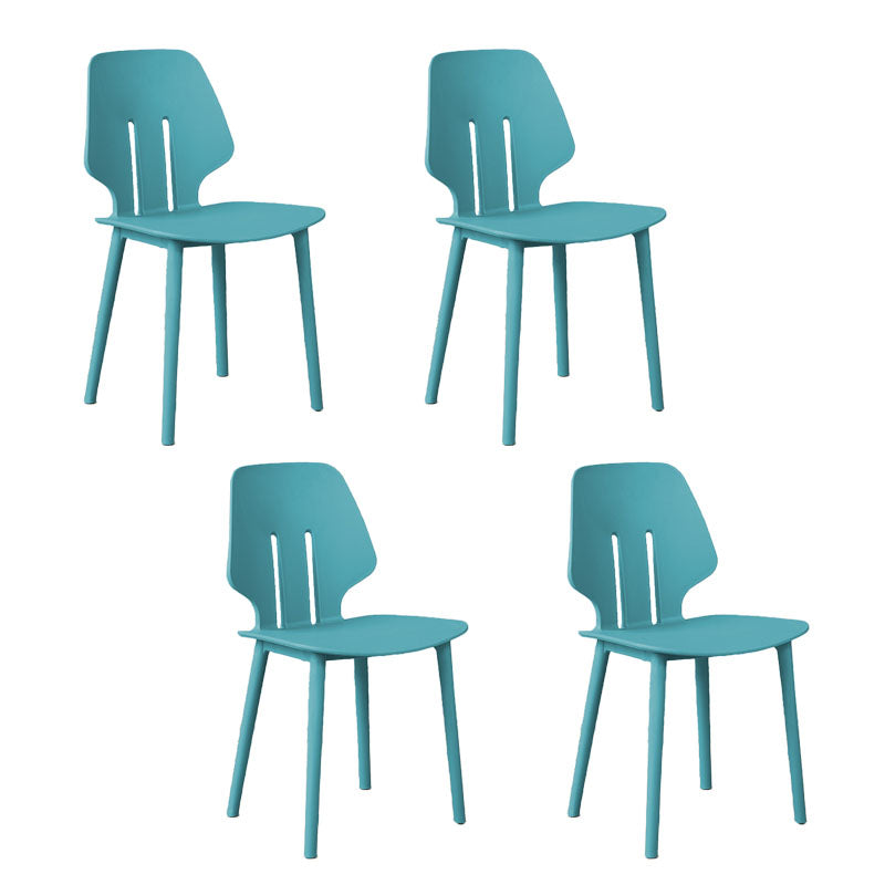 Chaise de salle à manger en plastique colorée scandinave, sans bras, à dossier solide