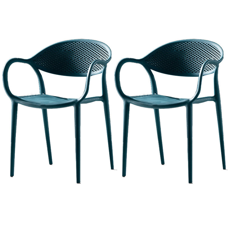 Chaises contemporaines avec bras de salle à manger, chaise latérale en plastique à dossier ouvert pour la cuisine