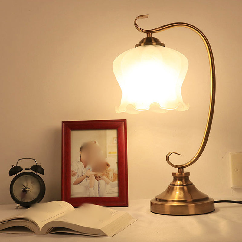 Lampe de table de nuit de lanterne de style moderne