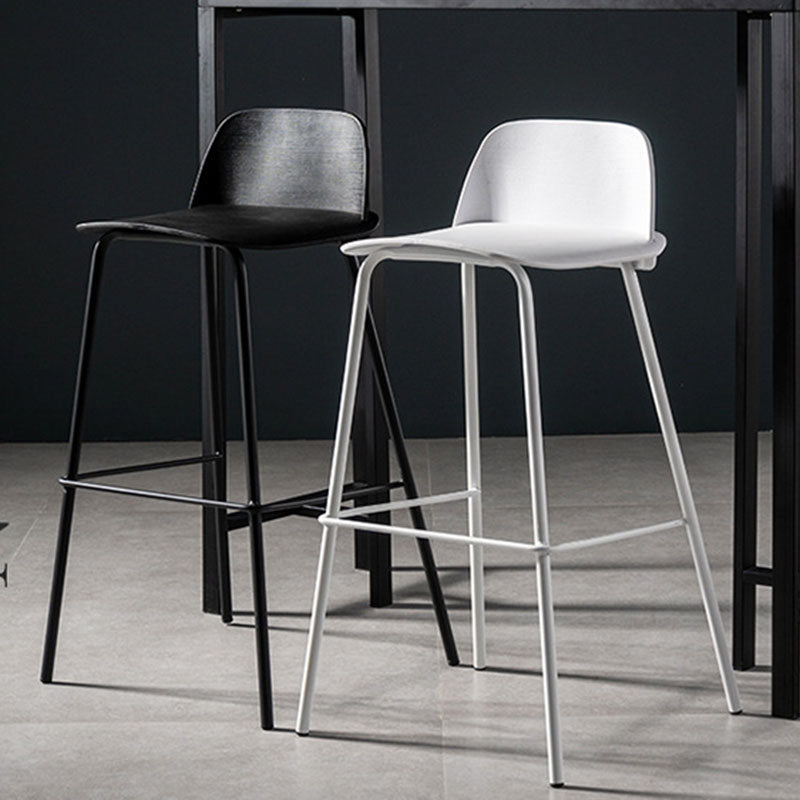 Contemporary Plastic Seats Macron Barstool Metal 4 Legs Bar Stool for Indoor Set of 2