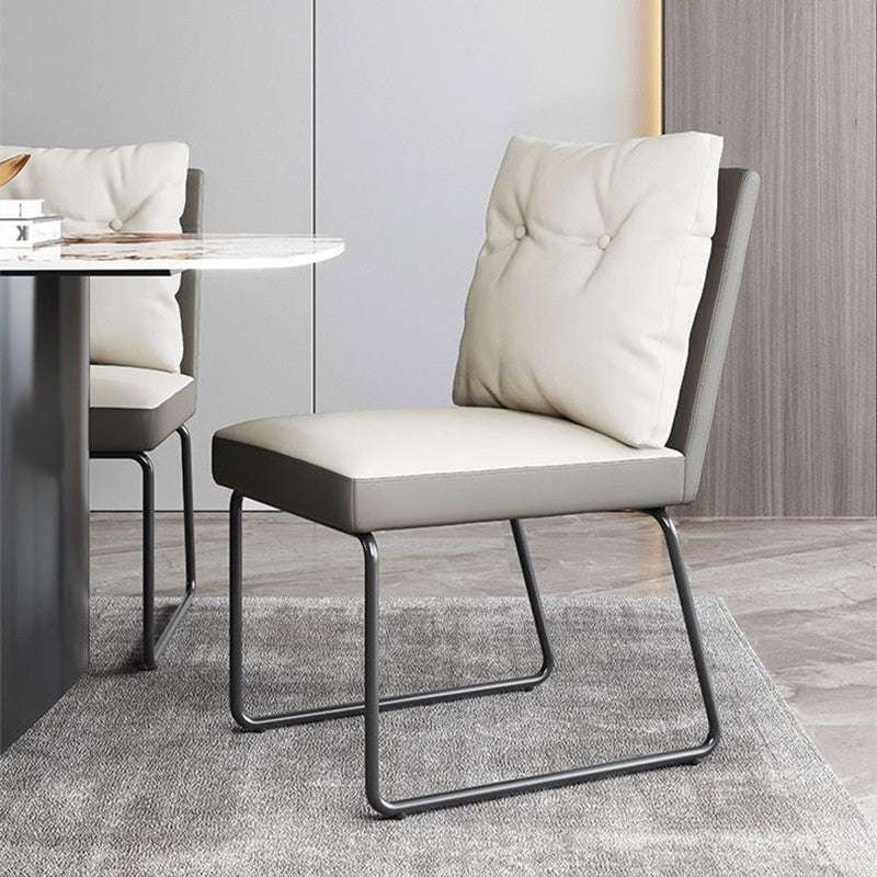 Silla lateral de cuero moderna para sala de estar, silla de comedor con respaldo sólido y acabado mate