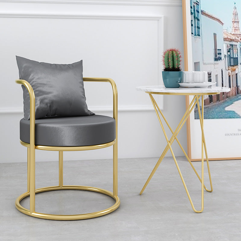 Sillas de comedor de metal Glam Silla lateral de terciopelo para uso doméstico