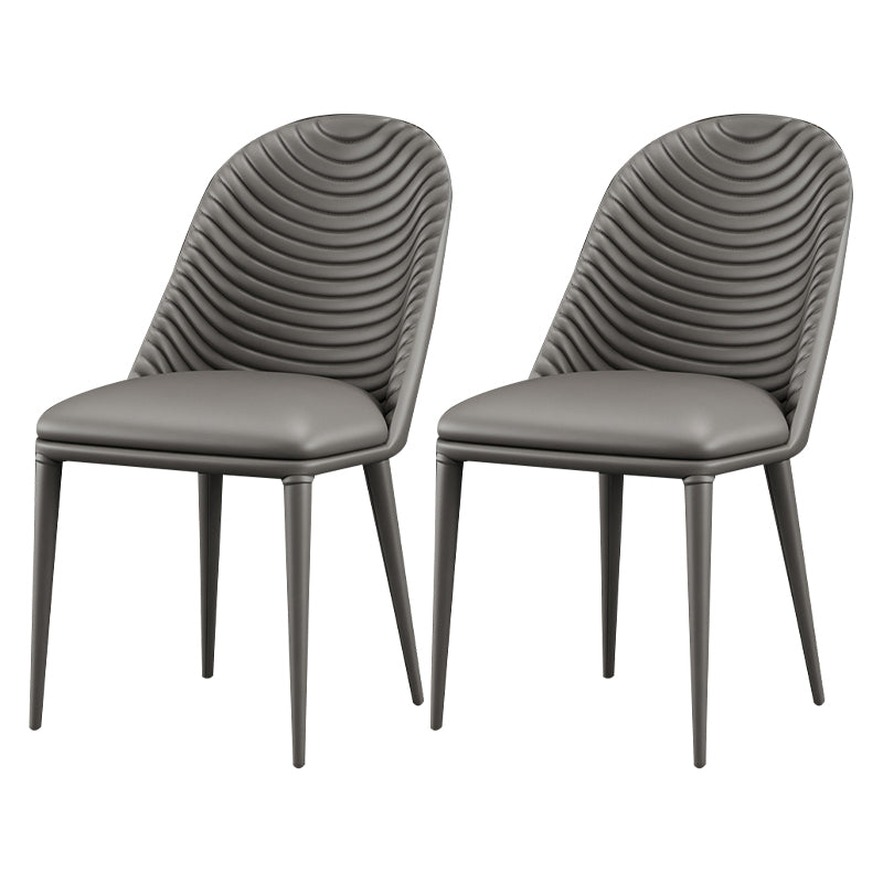 Sedia da pranzo in pelle parsons in stile designer parsons