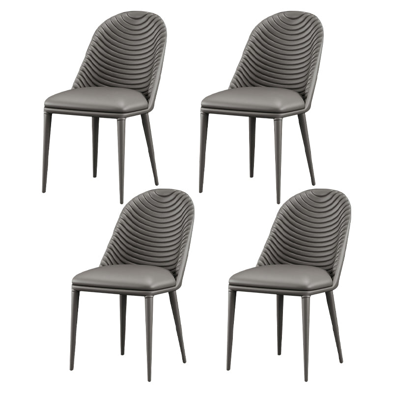 Sedia da pranzo in pelle parsons in stile designer parsons