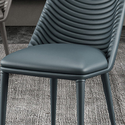 Sedia da pranzo in pelle parsons in stile designer parsons