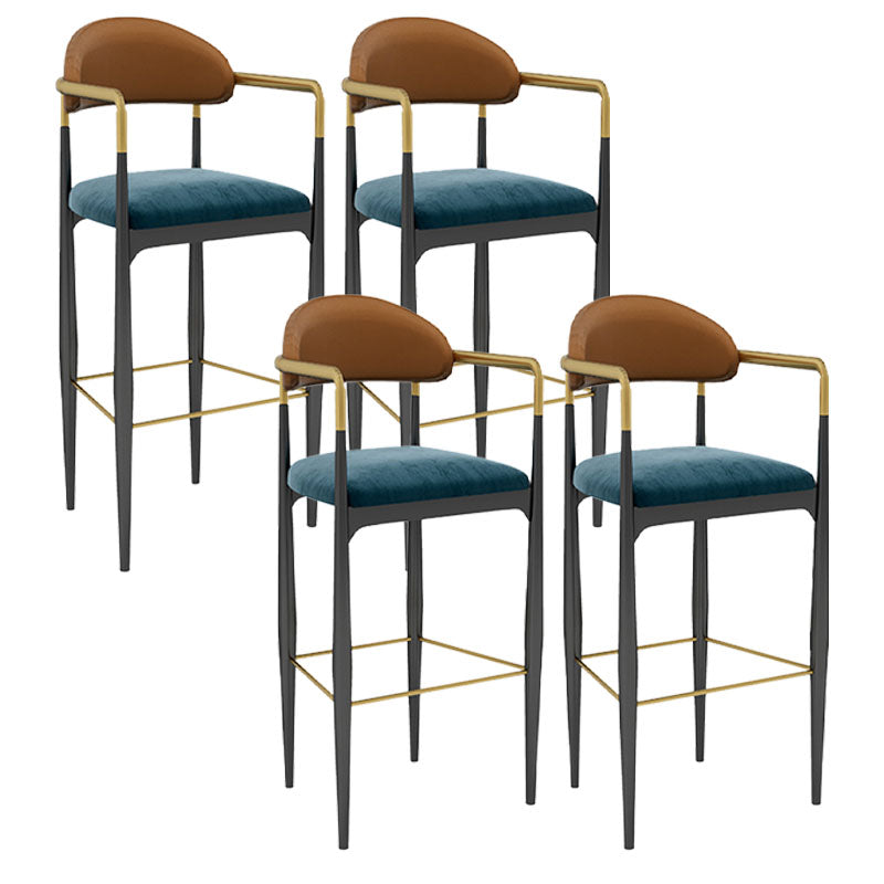 Scandinavian Metal Upholstered Counter Stools Armed Bar Stools with Footrest