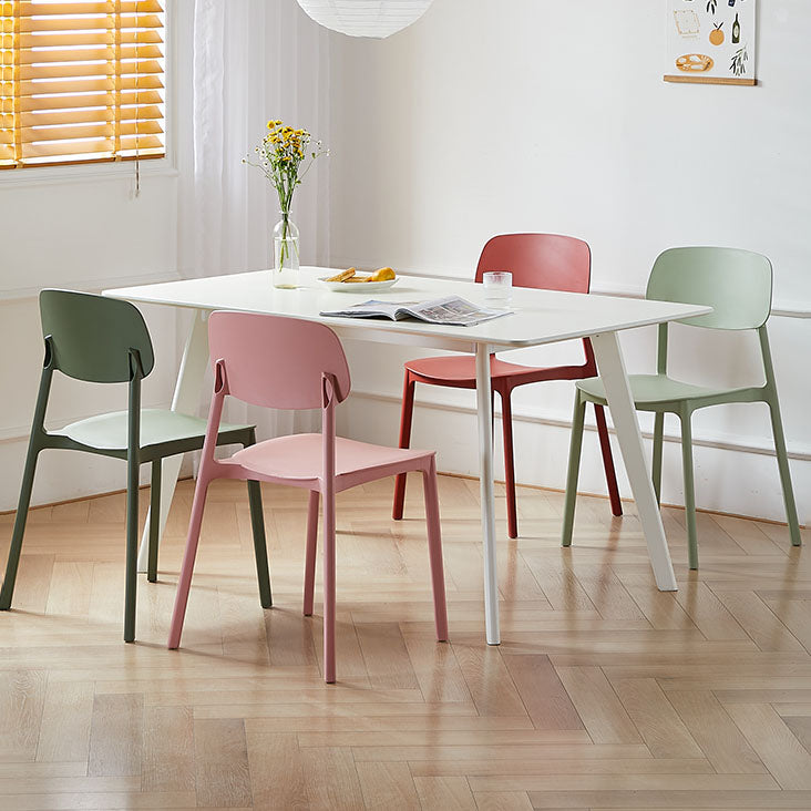 Silla lateral trasera abierta apilable moderna, acabado mate de plástico, silla de comedor