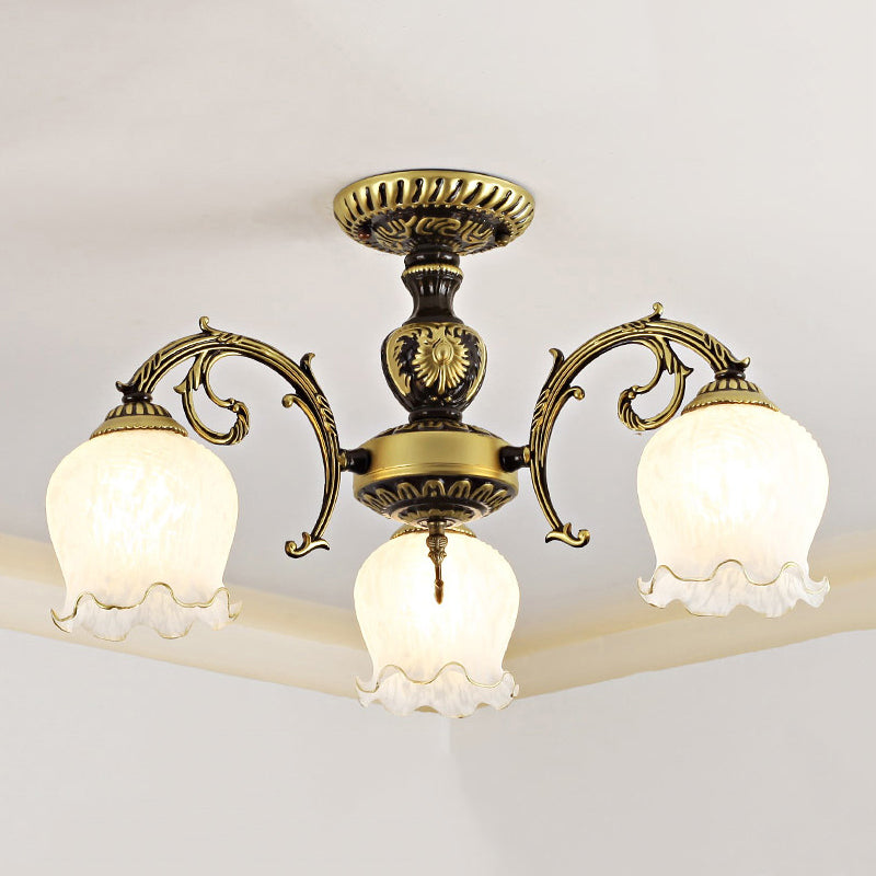 Lámpara semi rascilla de múltiples cabezas iluminación de techo de dormitorio tradicional con sombra de vidrio de flores