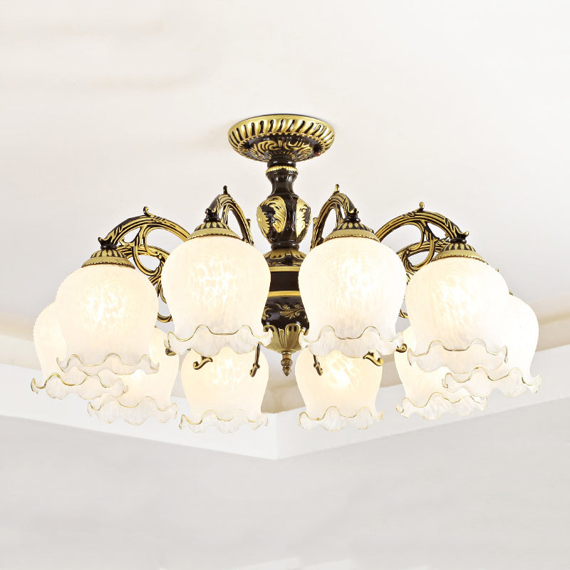 Lámpara semi rascilla de múltiples cabezas iluminación de techo de dormitorio tradicional con sombra de vidrio de flores