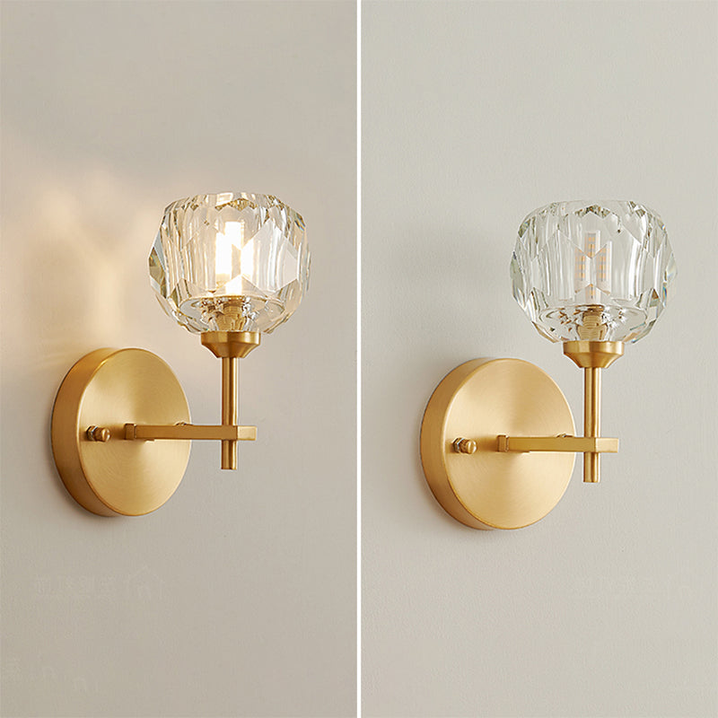 Luz de pared de metal moderna Globe Gold Wall Donce con cristal para sala de estar