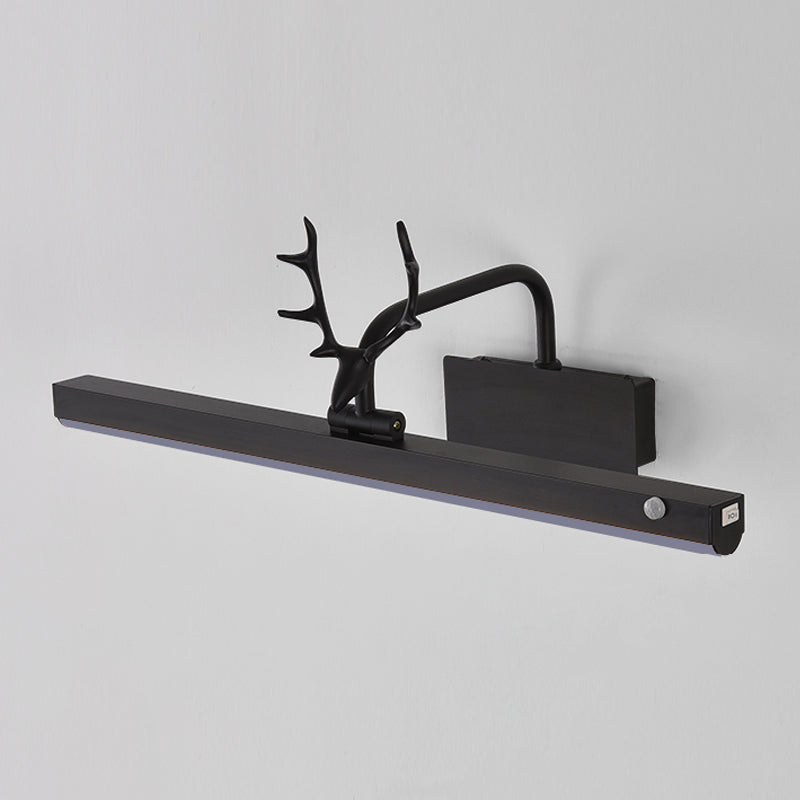 Metal Linear Shade Wall Sconce Modern Style 1 Light Specchio Light Seguite in nero