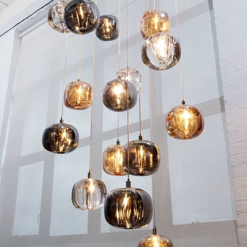 Lumière suspendue contemporaine en verre coloré