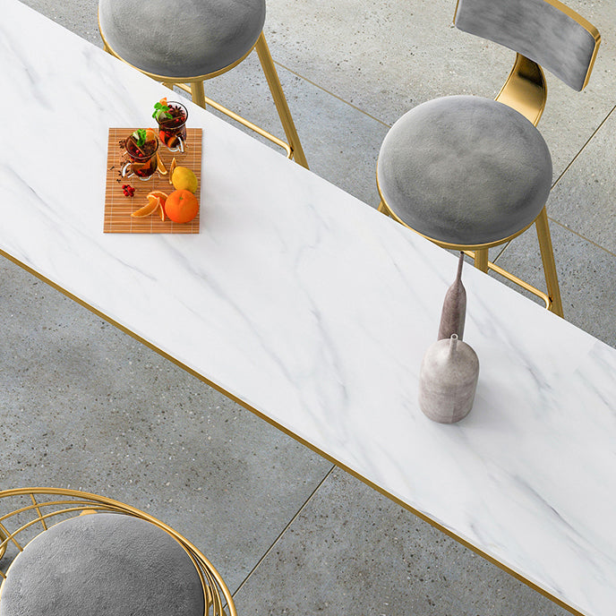 Mesa de barra de estilo glamour blanco en top de hierro dorado y mesa de té de leche de mármol falso mesa de barra de barra