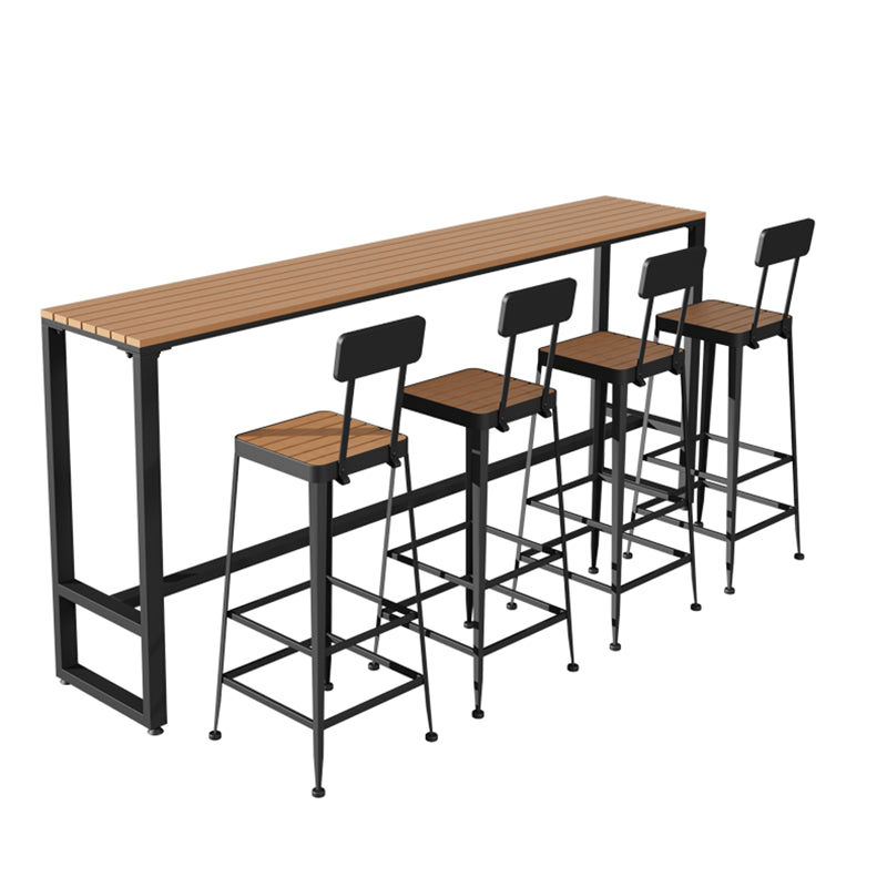 Moderne stijl bruine balk tafel dennenhout en ijzeren buitbar tafel