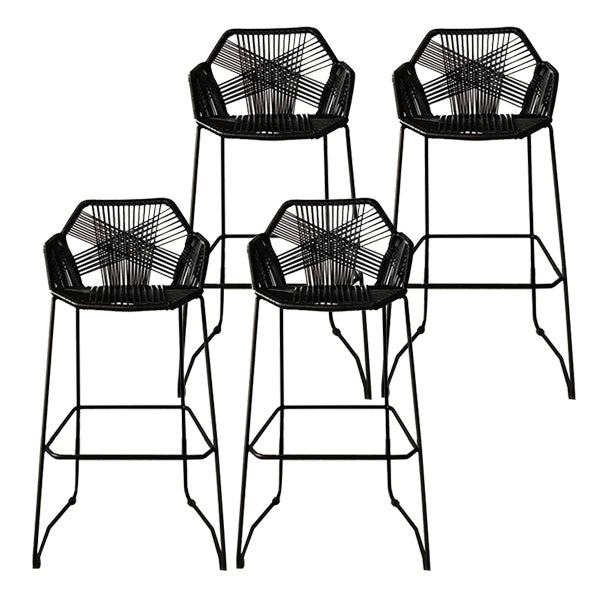 Moderne Armlehre Rückenlehne Theke Stuhl Iron Balcony Barhocker mit Rattansitz und Pedal