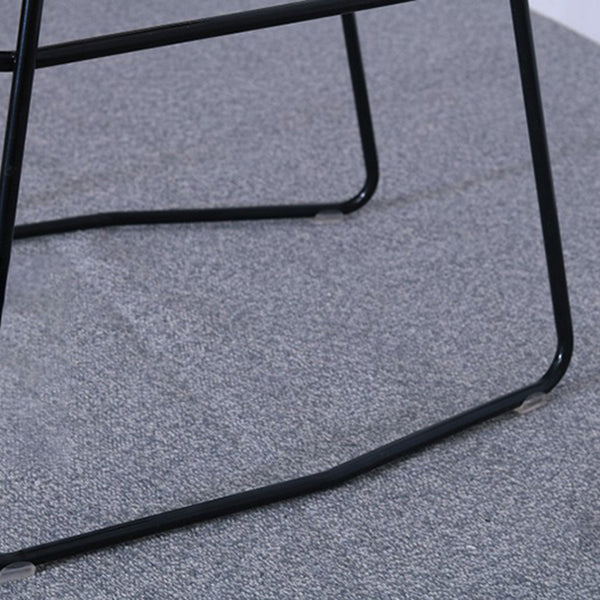 Moderne Armlehre Rückenlehne Theke Stuhl Iron Balcony Barhocker mit Rattansitz und Pedal