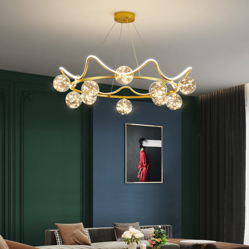 Éclairage de lustre simple en or