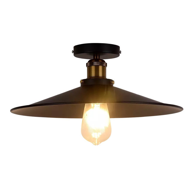 Noir près de lampe à plafond style industriel metal de plafond évasé