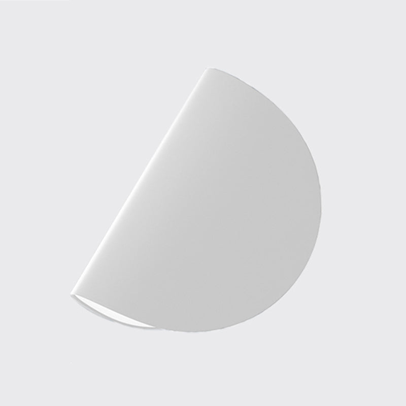 Unique Metal Wall Sconce Modern Nordic Macarons 1 Light Wall Mounted Light for Bedroom