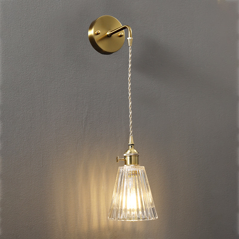 Moderno Wall Light Scone Creative Glass Shade Luz de la pared para dormitorio