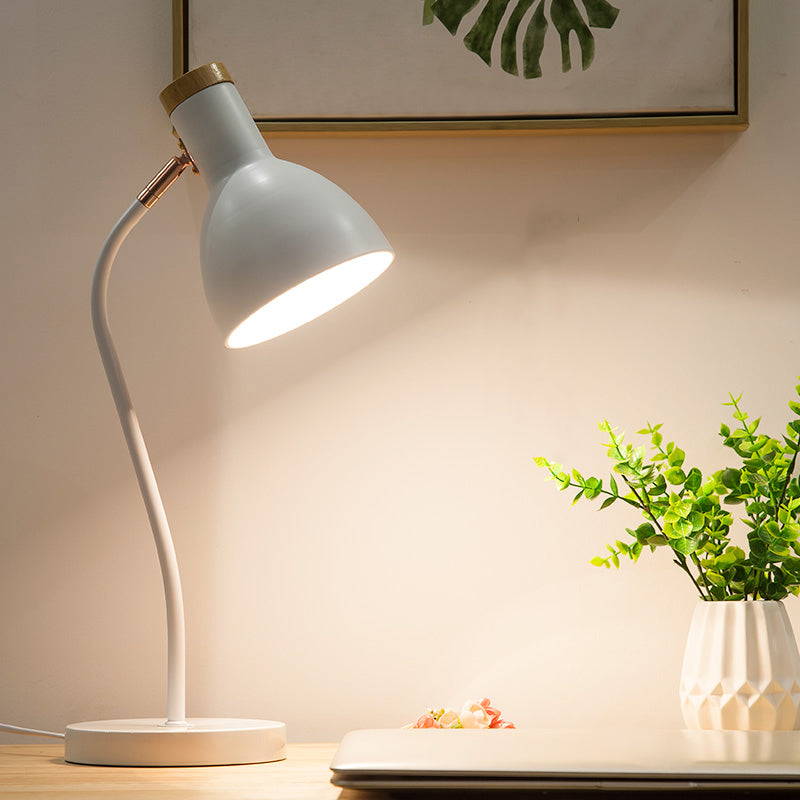 Modern Style Conical Night Table Lamp Metal 1-Light Table Lamp
