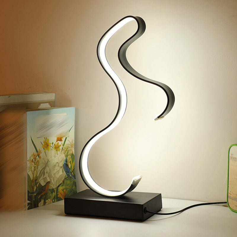 Eenvoudstijl tafel licht metalen slaapkamer led nachttafel lamp