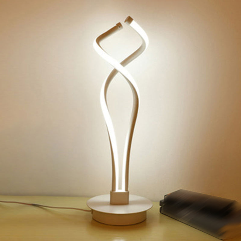 Eenvoudstijl tafel licht metalen slaapkamer led nachttafel lamp