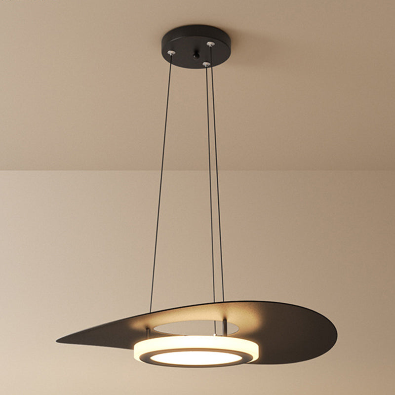 Lámpara de aluminio con lámpara LED moderna con estilo de aluminio.