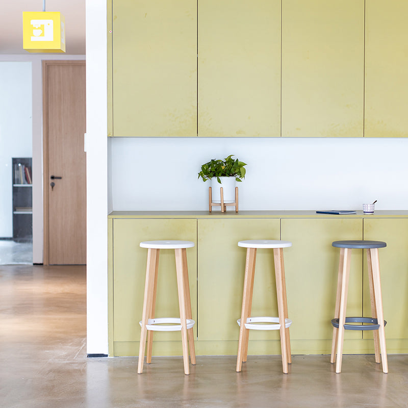 Contemporary Simple Wood Counter Stools Circular Seats Indoor Bar Stool