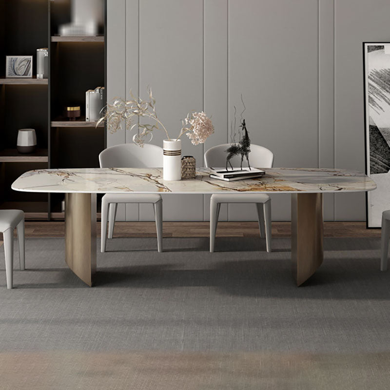 Table à manger traditionnelle de luxe en pierre avec base luge