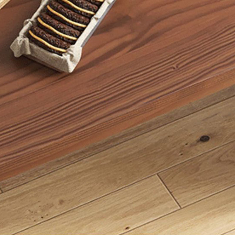 Mesa de comedor de madera sólida