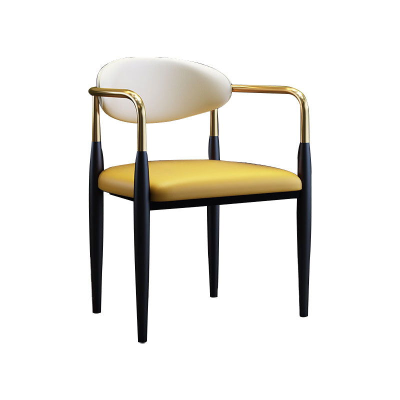 Silla de comedor moderna de cuero mate con brazo abierto para sala de reuniones