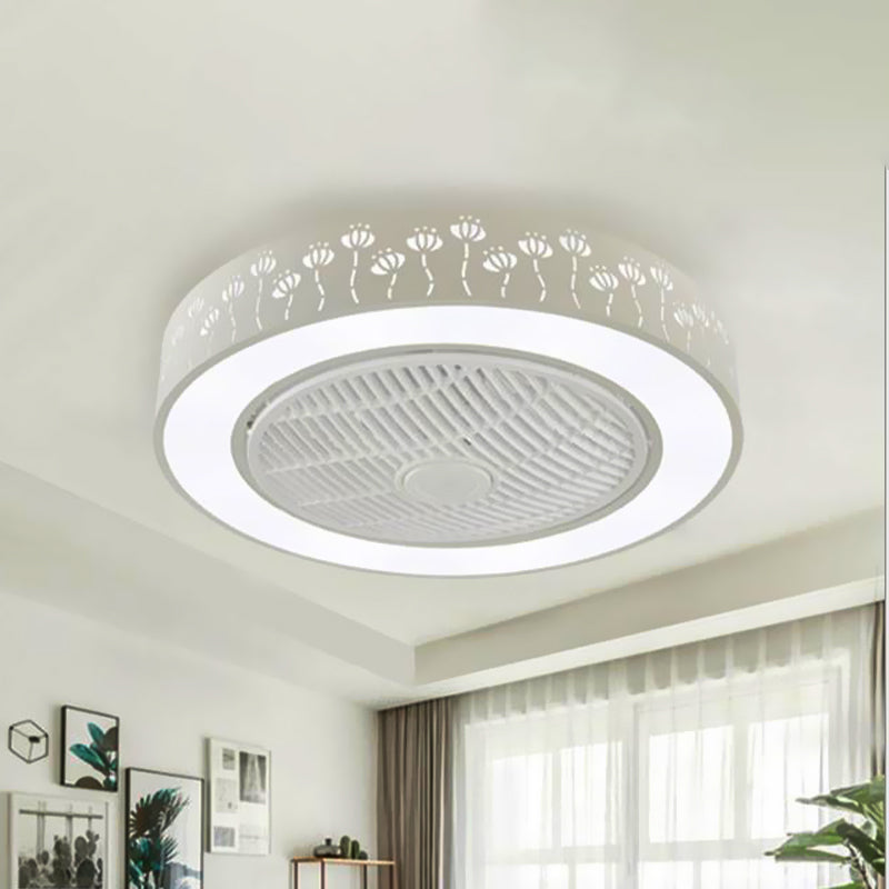 Acryl weiß hängende Lüfterlampe Runde LED 21,5 "Weitminimalismus Halbflush -Deckenleuchte mit 4 Klingen