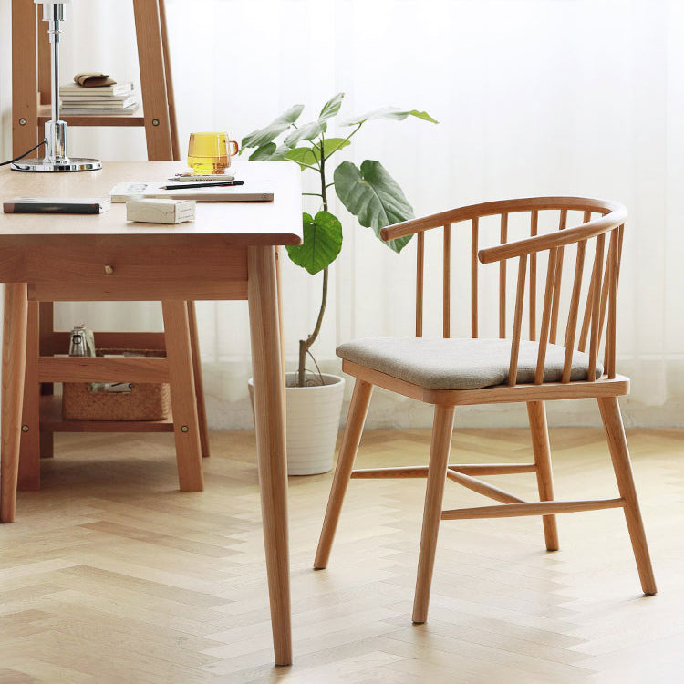 Sedia a braccio posteriore in legno moderno in legno di gomma Matte finisca sedia da pranzo imbottita