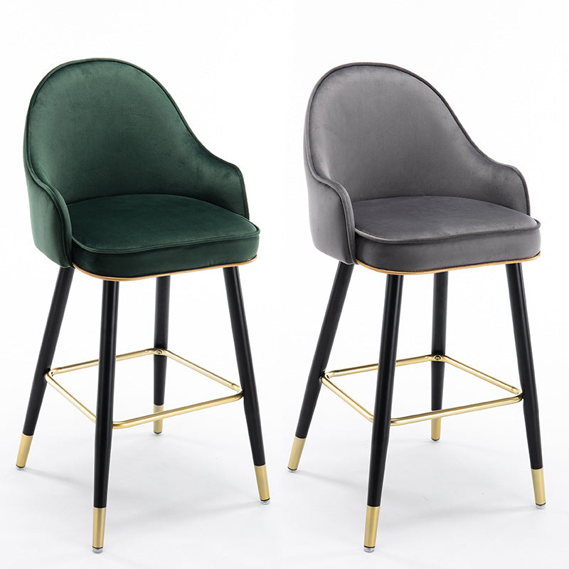 Taburete de bar con acabado mate y respaldo bajo, taburete tapizado Glam armado con reposapiés