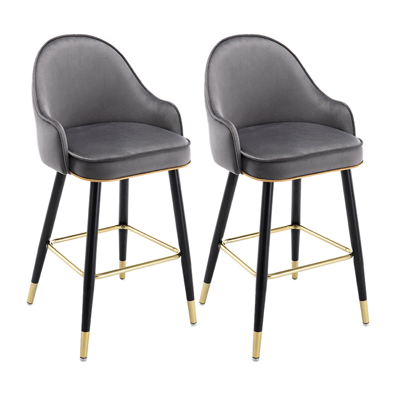 Taburete de bar con acabado mate y respaldo bajo, taburete tapizado Glam armado con reposapiés