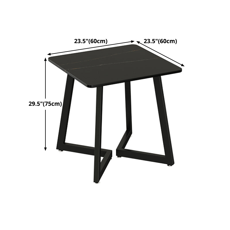 Mesa de comedor de estilo industrial Mesa de comedor de piedra sinterizada negra con base de metal