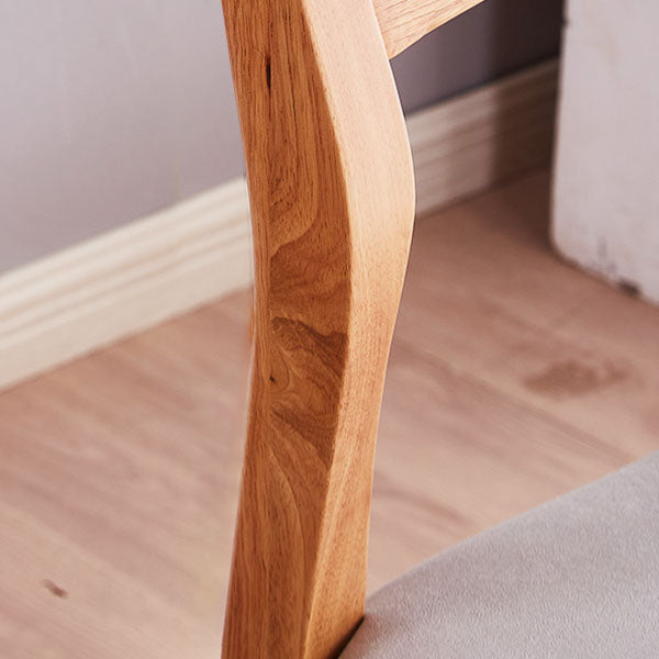 Silla lateral abierta moderna de madera de caucho Silla de comedor de madera con acabado mate