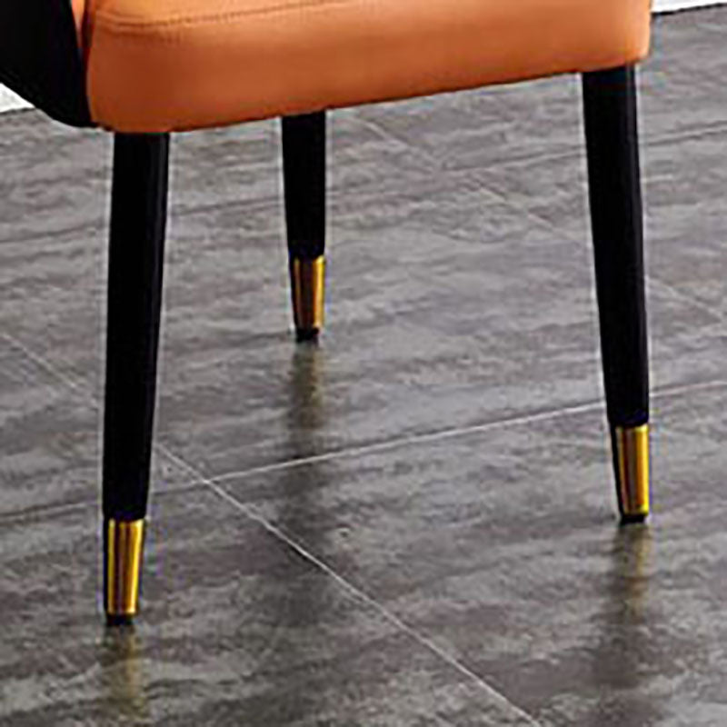 Sillas laterales de comedor con respaldo sólido y brazo de diseño escandinavo Sillas laterales de comedor de cuero