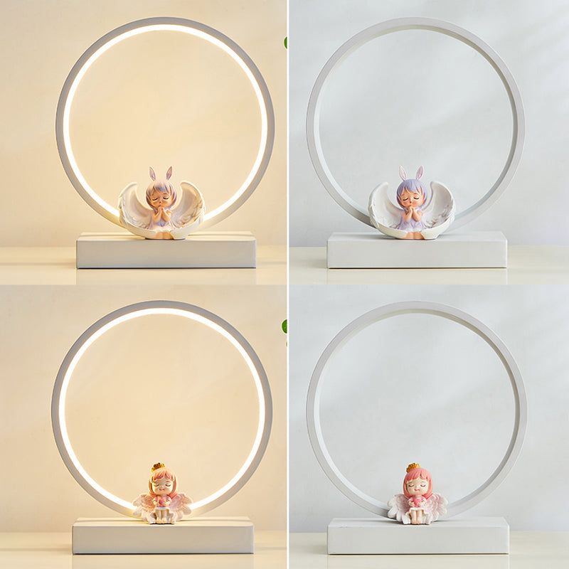 Modern Style Circle Shape Table Light Metal 1 Light Nightstand Lamps for Table