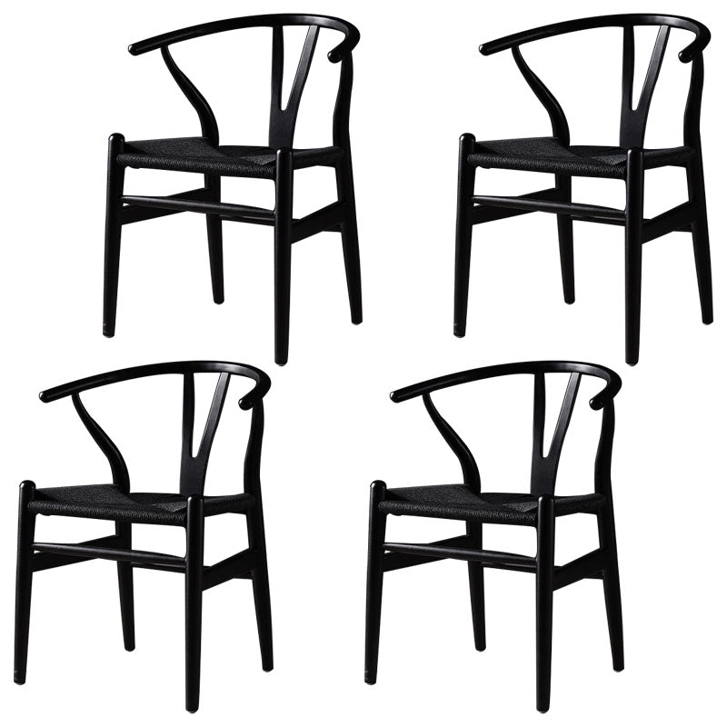 Silla de comedor de madera moderna con acabado mate de Wishbone de haya